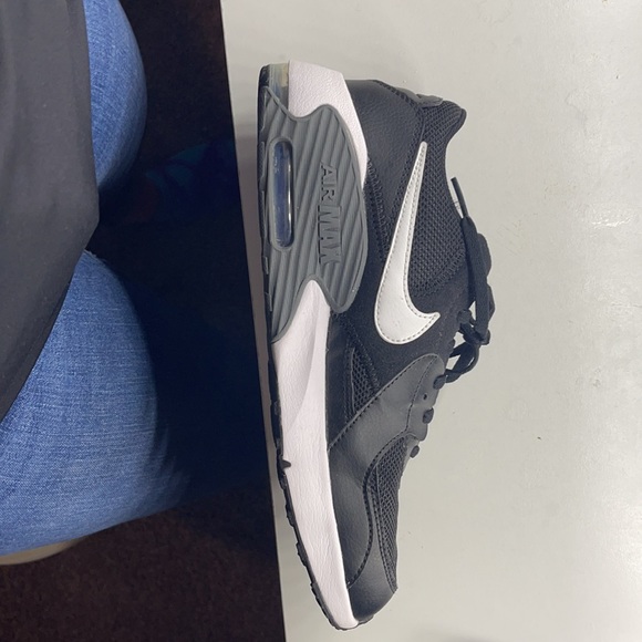 Nike Air Max - Picture 3 of 3